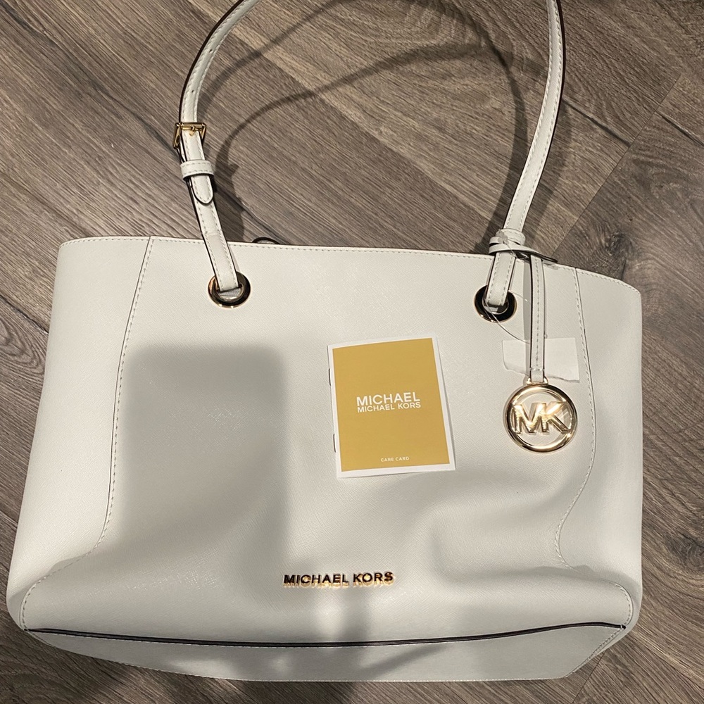 Brand New MK White Jet Set Tote Saffiano Leather